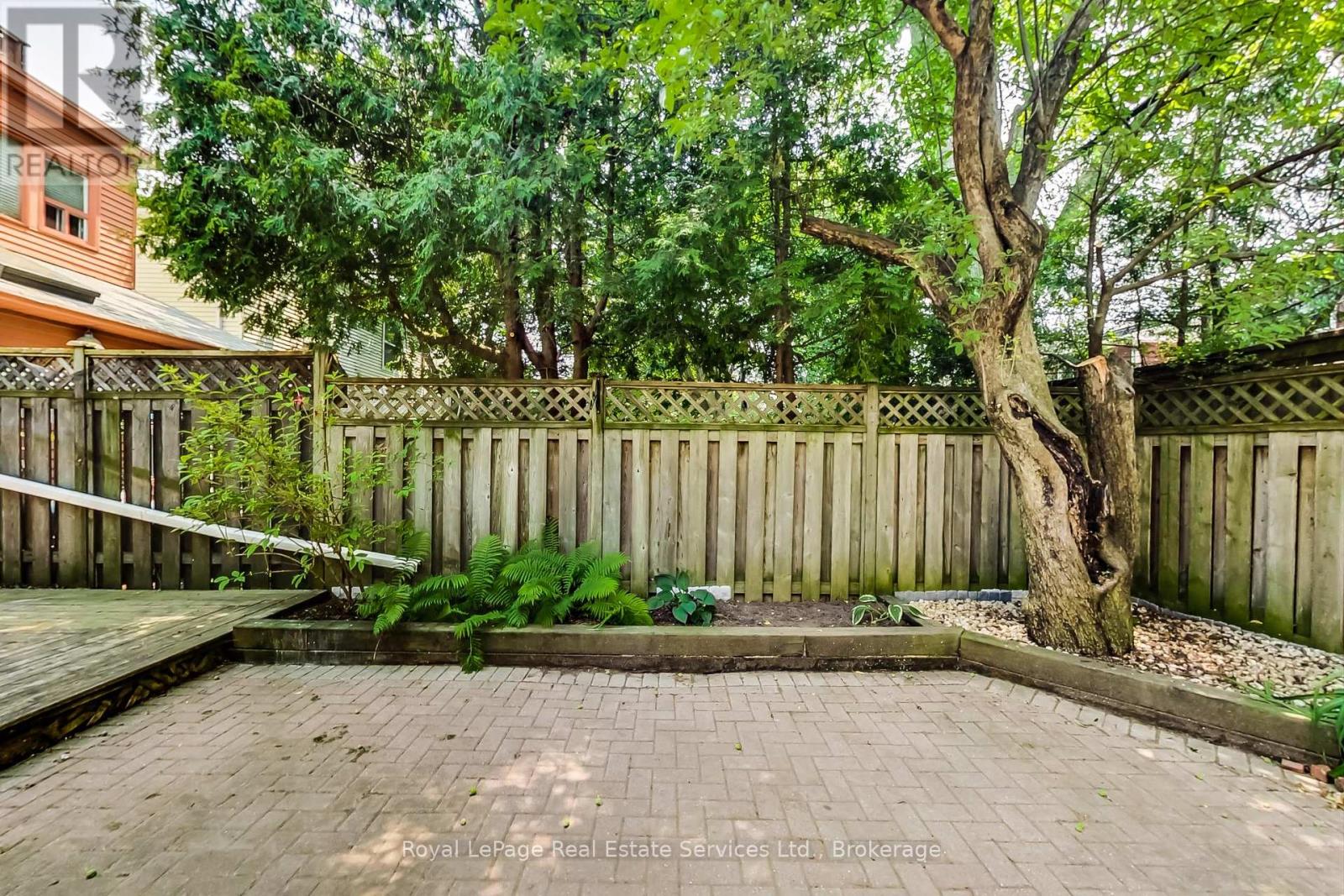 Main - 846 Carlaw Avenue, Toronto, Ontario  M4K 3L2 - Photo 18 - E13003794