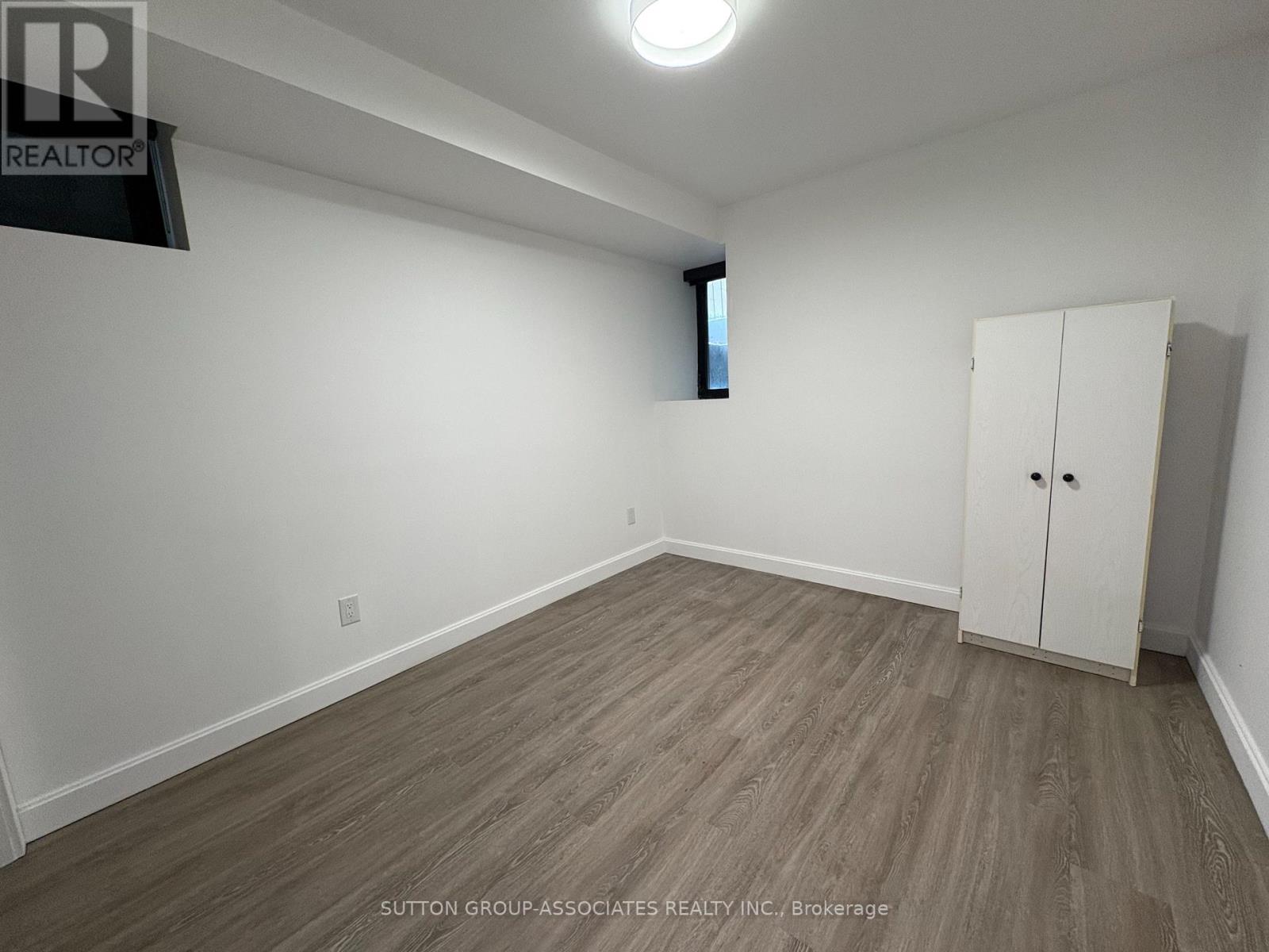 Lower - 222 Wychwood Avenue, Toronto, Ontario  M6C 2T3 - Photo 7 - C12807330