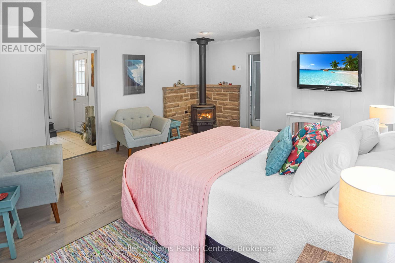 158 Stokes Bay Road, Northern Bruce Peninsula, Ontario  N0H 1W0 - Photo 7 - X12803074