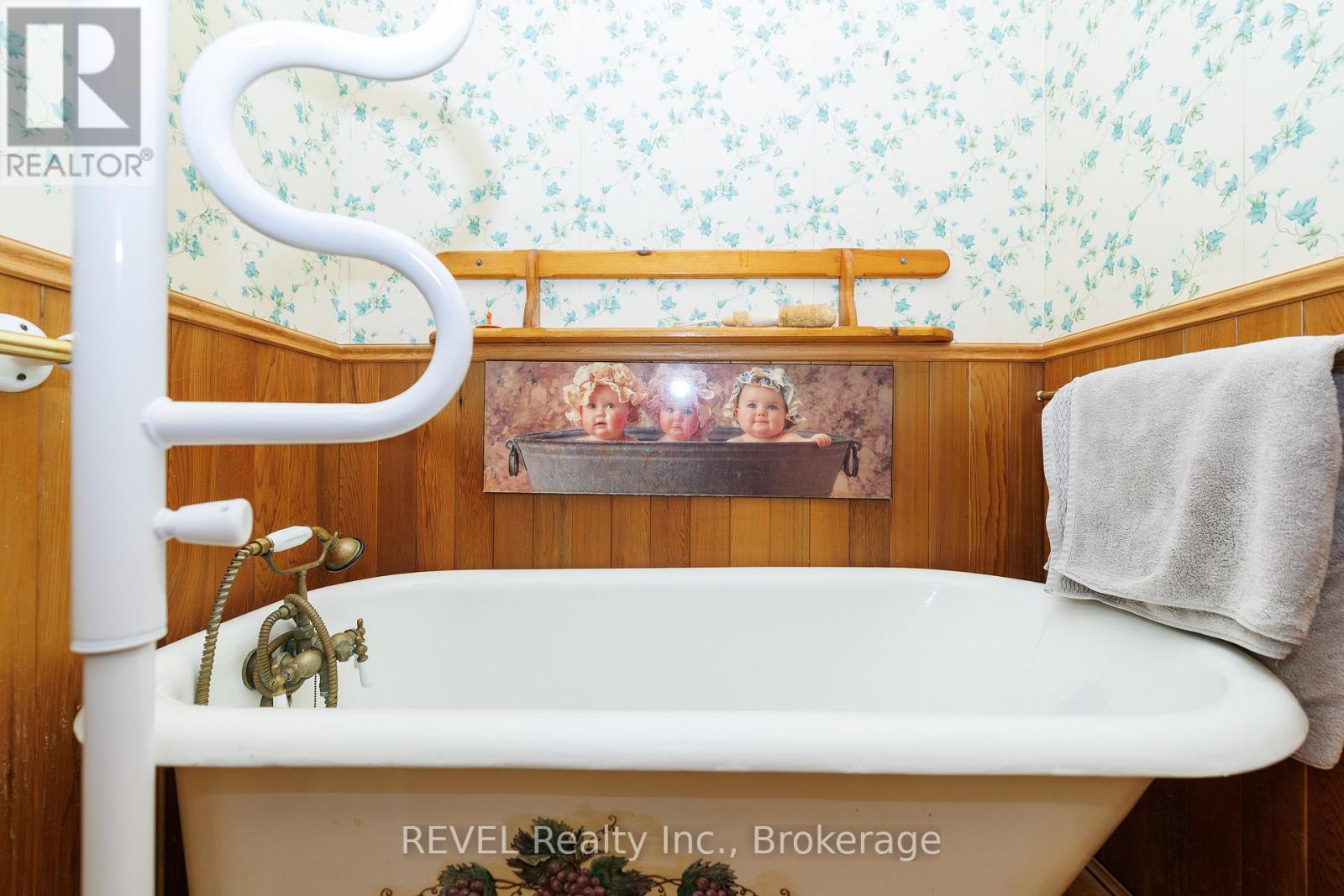 1255 Ott Road, Fort Erie, Ontario  L0S 1N0 - Photo 15 - X13003864