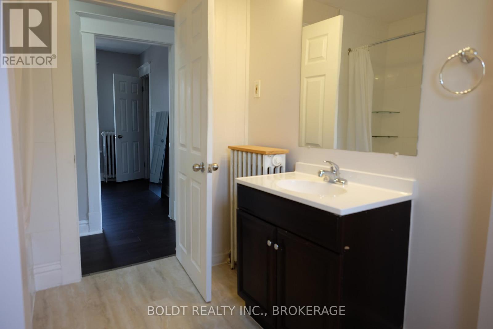 2 - 5029 Fourth Avenue, Niagara Falls, Ontario  L2E 4P5 - Photo 16 - X13003948