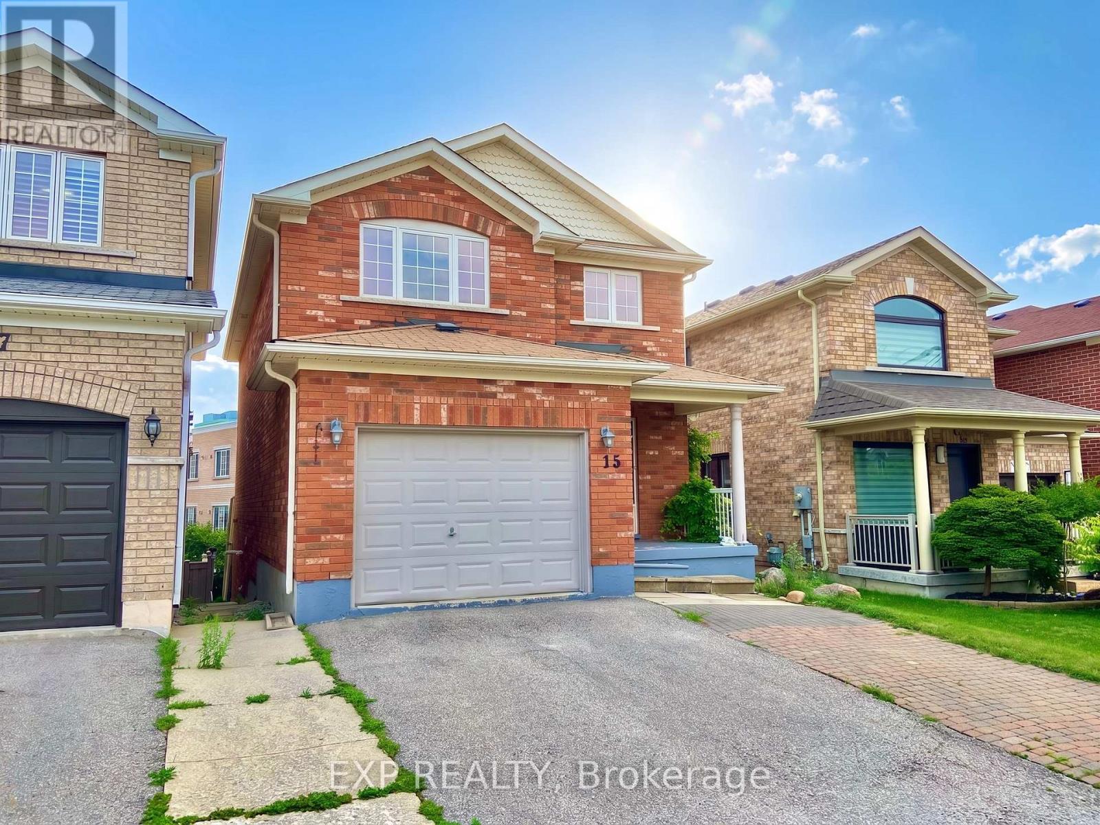 15 LYNN STREET, Bradford West Gwillimbury, Ontario