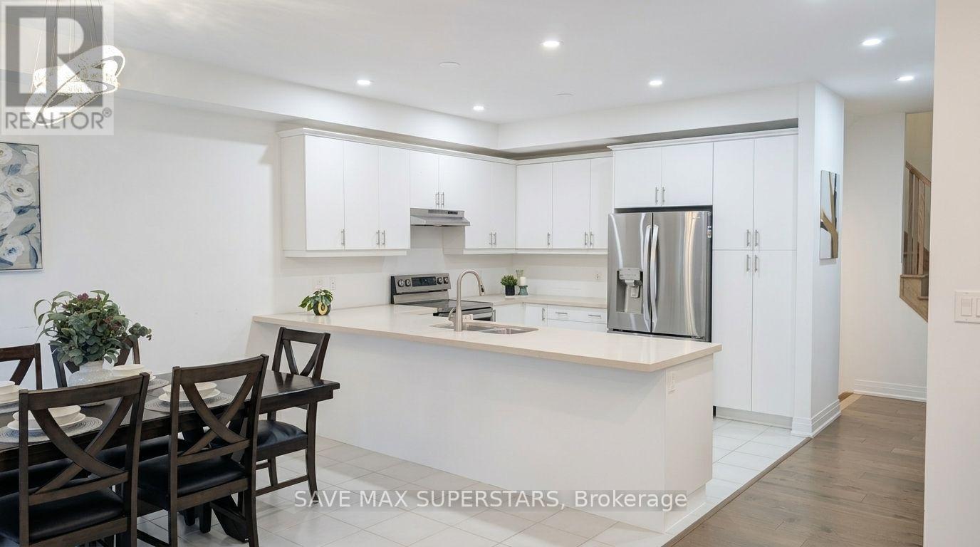 20 Paddington Grove, Barrie, Ontario  L9J 0J3 - Photo 9 - S13003304