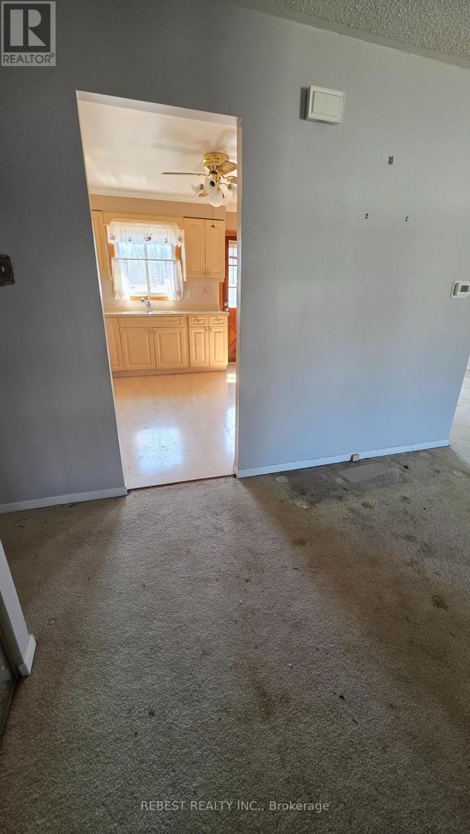 98 Cobblehill Road, Halton Hills, Ontario  L7J 1P3 - Photo 12 - W13003330