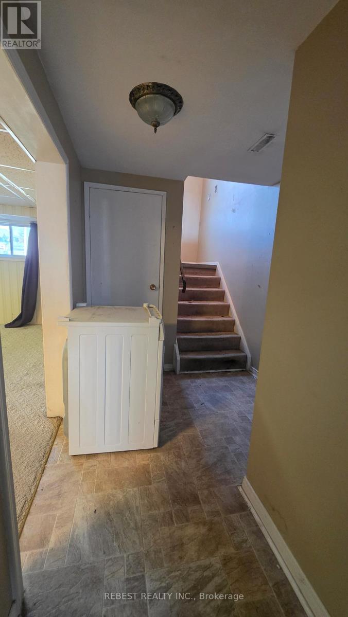 98 Cobblehill Road, Halton Hills, Ontario  L7J 1P3 - Photo 26 - W13003330