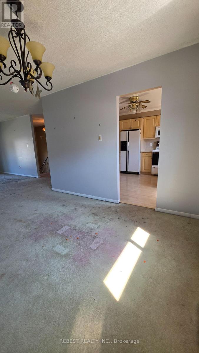 98 Cobblehill Road, Halton Hills, Ontario  L7J 1P3 - Photo 11 - W13003330