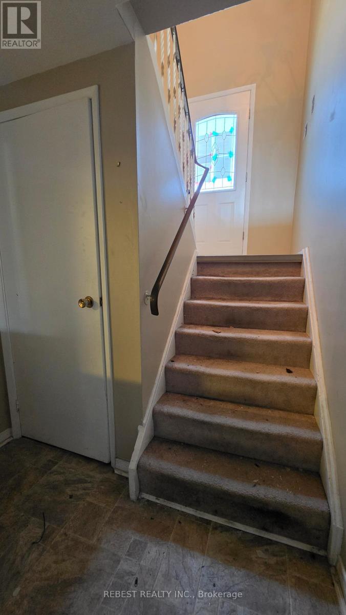 98 Cobblehill Road, Halton Hills, Ontario  L7J 1P3 - Photo 27 - W13003330