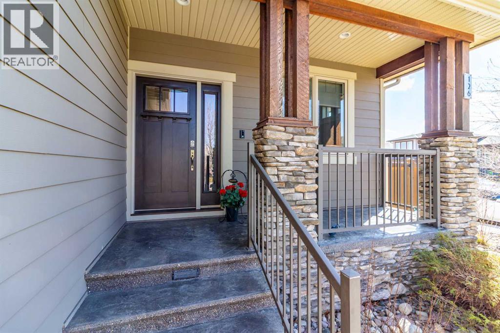 126 Riverine Lane W, Lethbridge, Alberta  T1K 5V6 - Photo 4 - A2301298