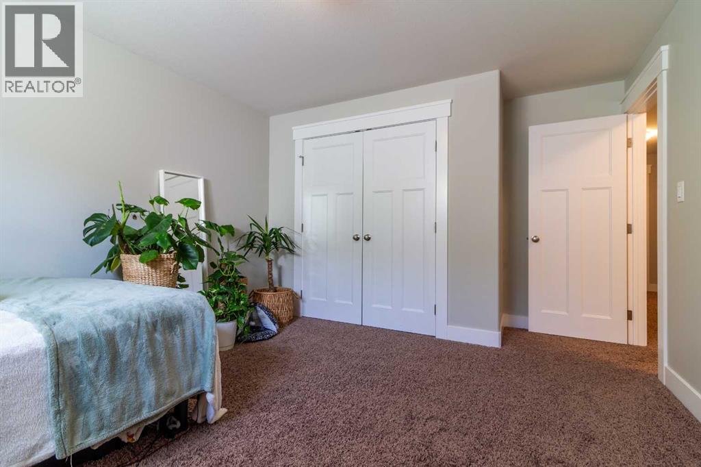 126 Riverine Lane W, Lethbridge, Alberta  T1K 5V6 - Photo 35 - A2301298