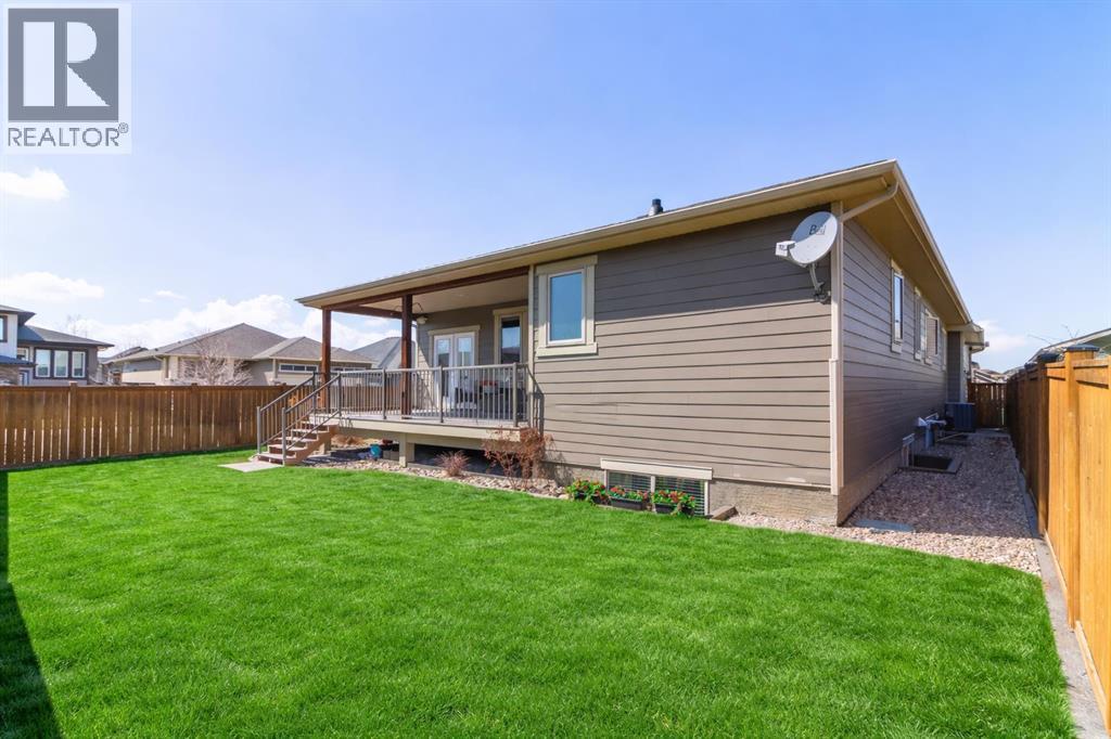 126 Riverine Lane W, Lethbridge, Alberta  T1K 5V6 - Photo 41 - A2301298