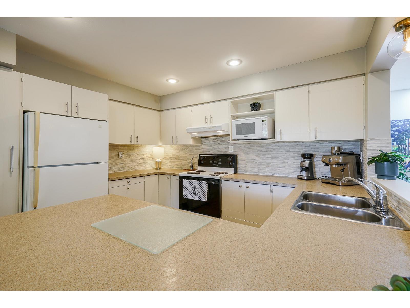 15460 26 Avenue, Surrey, British Columbia  V4P 1C6 - Photo 13 - R3111713