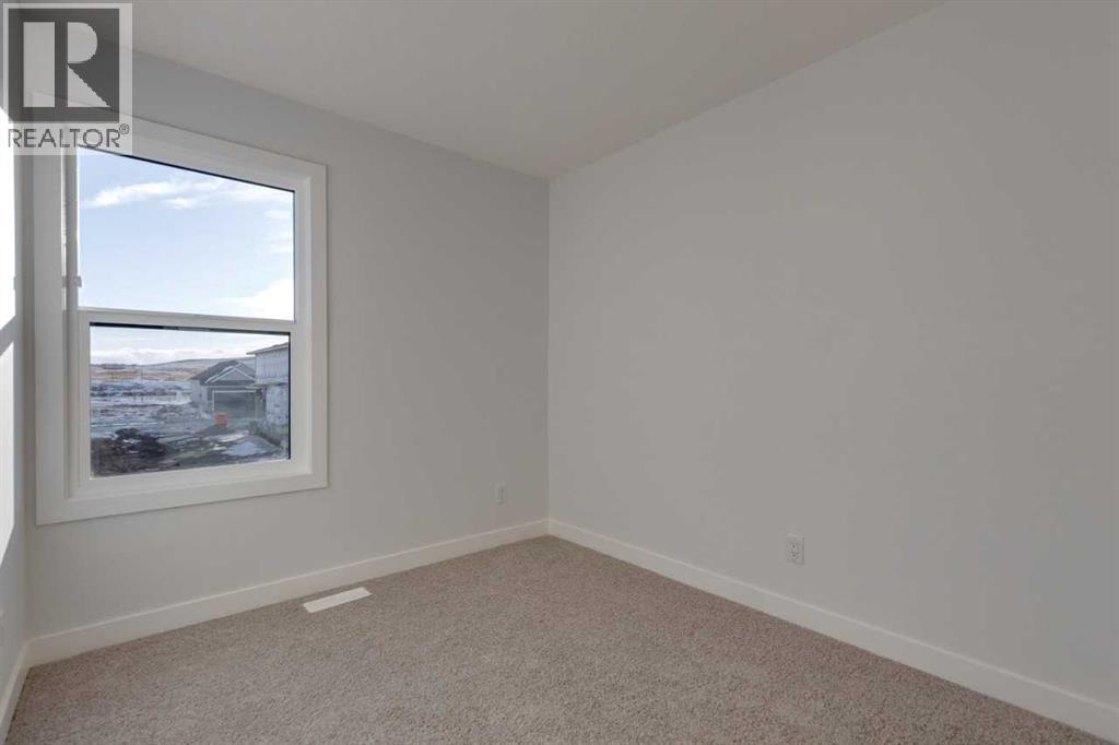 347 Fireside Drive, Cochrane, Alberta  T4C 3E1 - Photo 13 - A2278970