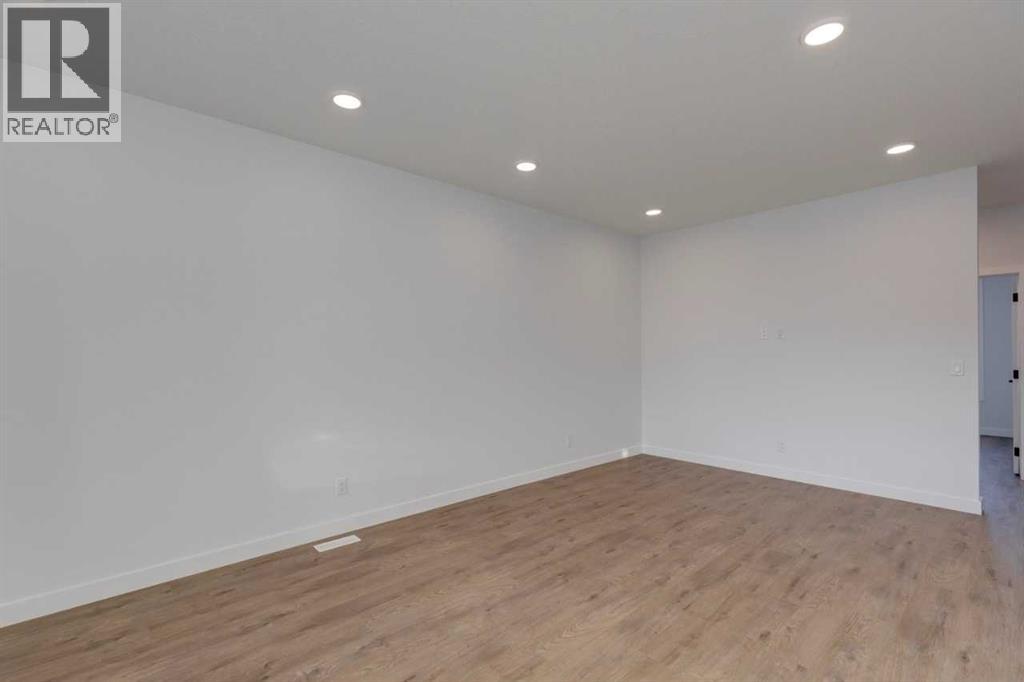 367 Fireside Drive, Cochrane, Alberta T4C 3E1 - Photo 19 - A2283394