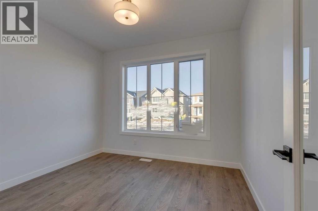 367 Fireside Drive, Cochrane, Alberta T4C 3E1 - Photo 9 - A2283394