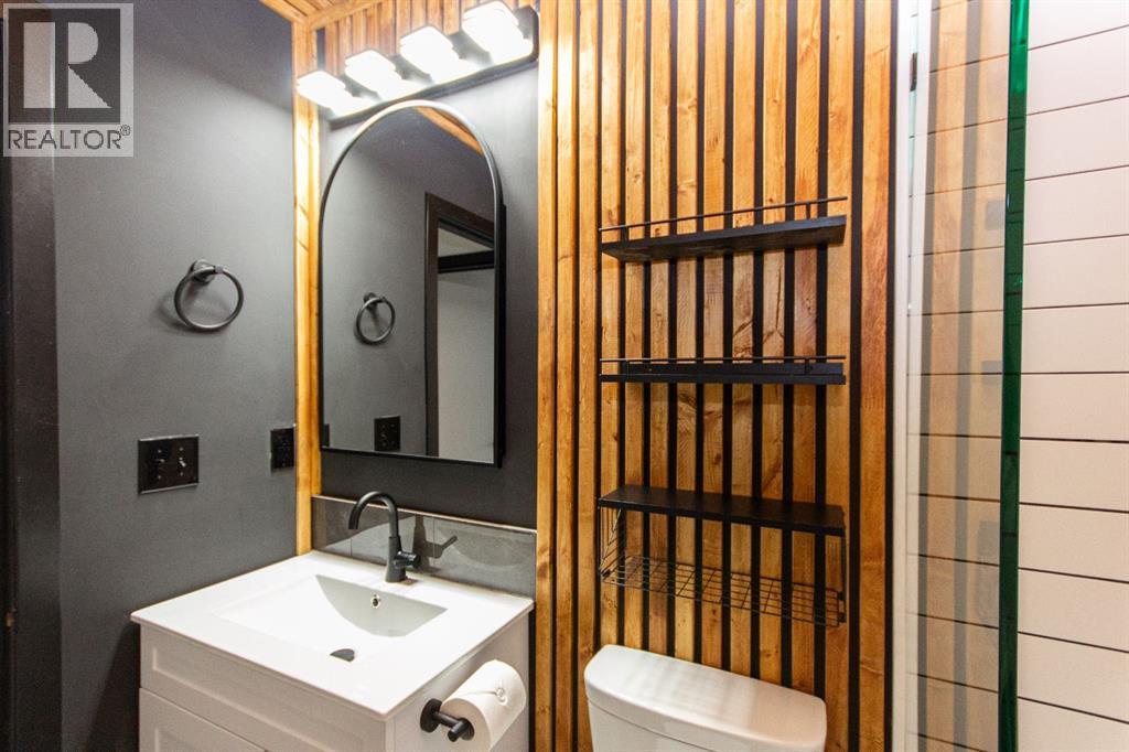 16 Johnson Close, Penhold, Alberta  T0M 0R1 - Photo 17 - A2287189