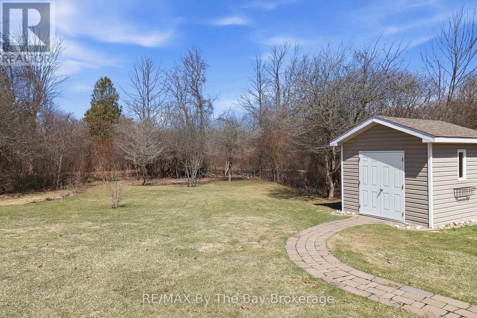 122 New York Avenue, Wasaga Beach, Ontario  L9Z 3A8 - Photo 24 - S13003906