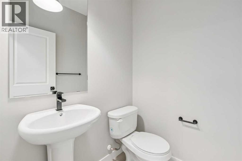 335 Fireside Drive, Cochrane, Alberta  T4C 3E1 - Photo 19 - A2300308