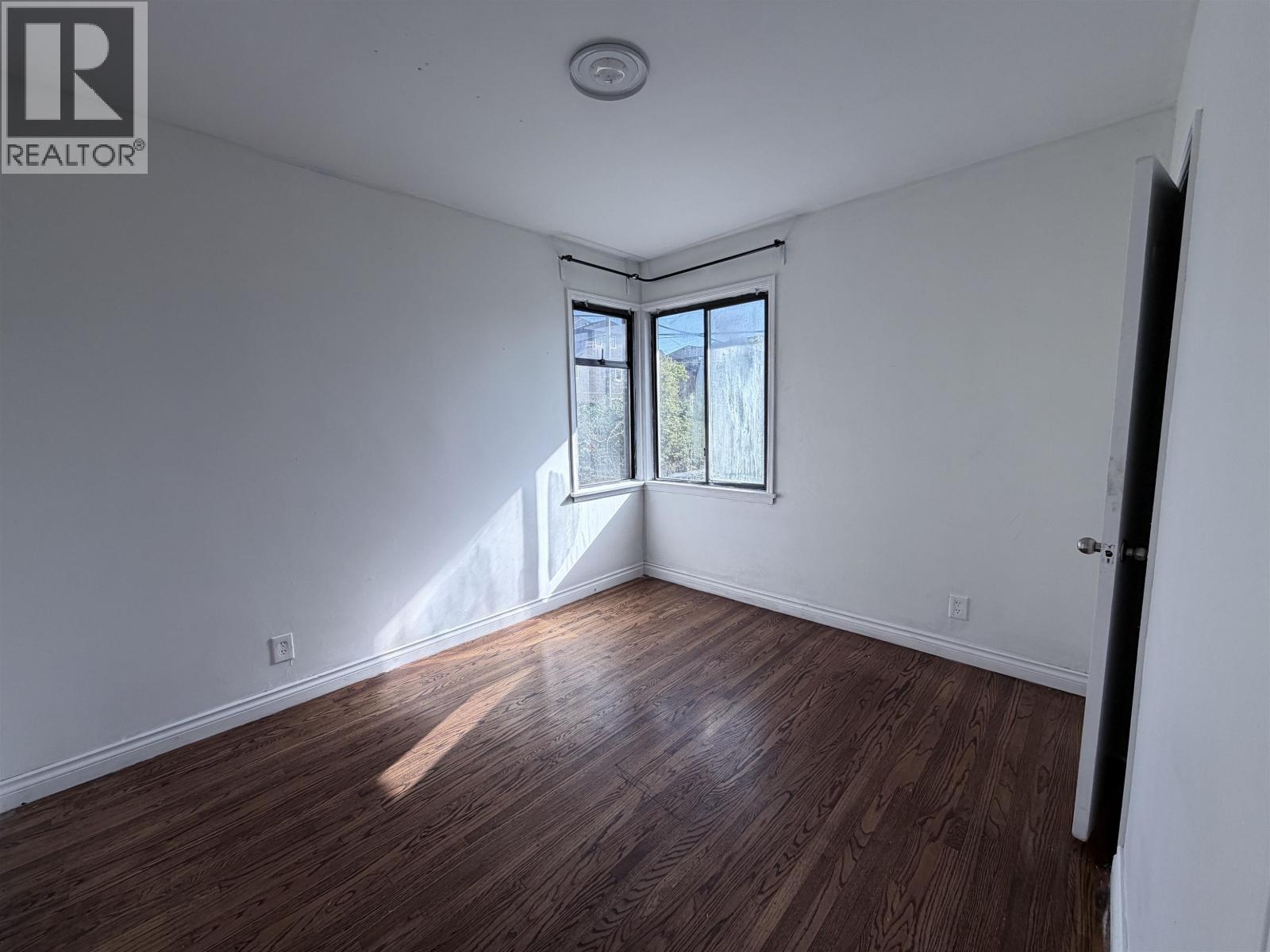 81xx Oak St Street, Vancouver, British Columbia  V6P 4A7 - Photo 3 - R3111304