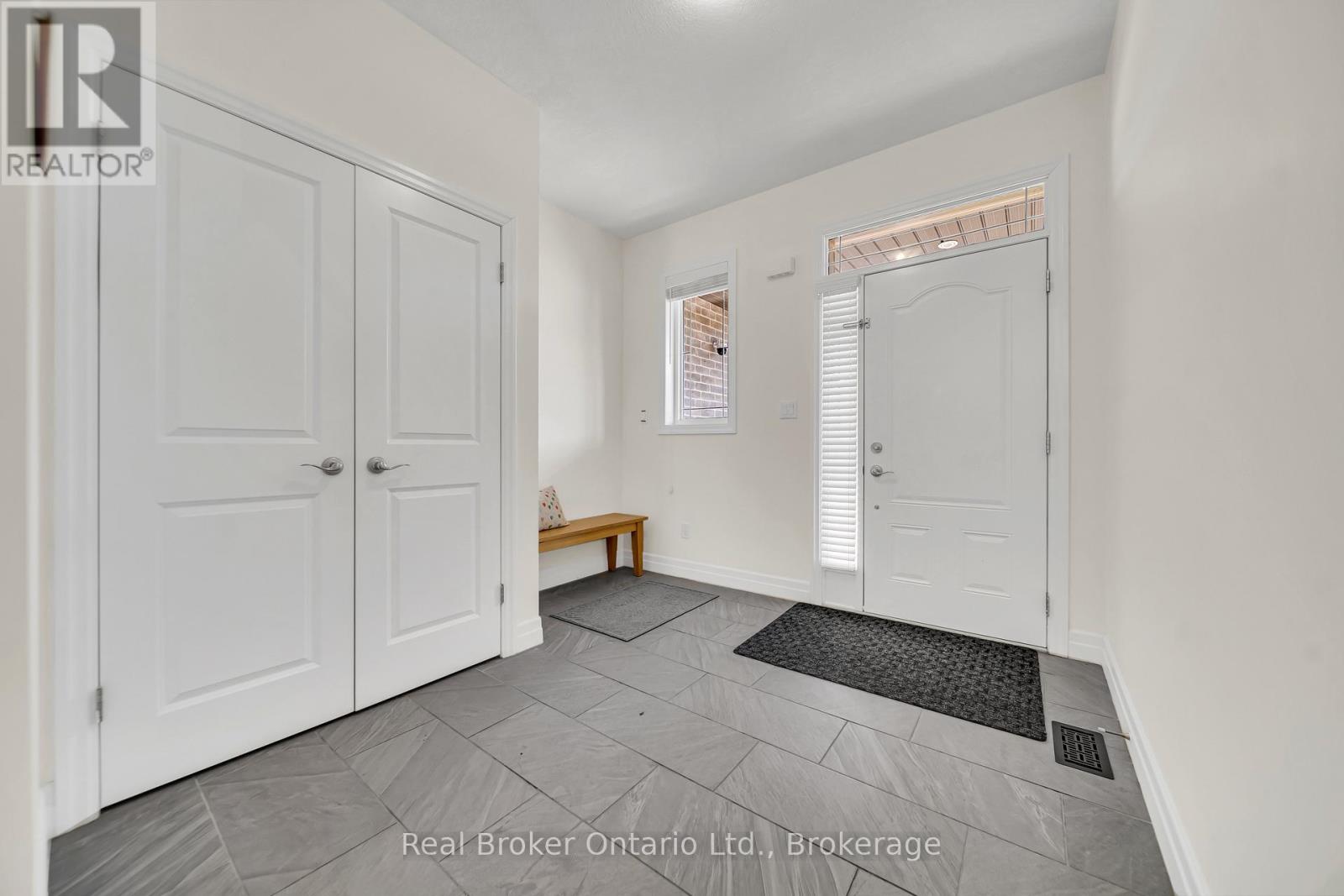 433 Twinleaf Street, Waterloo, Ontario  N2V 0B5 - Photo 11 - X13003950