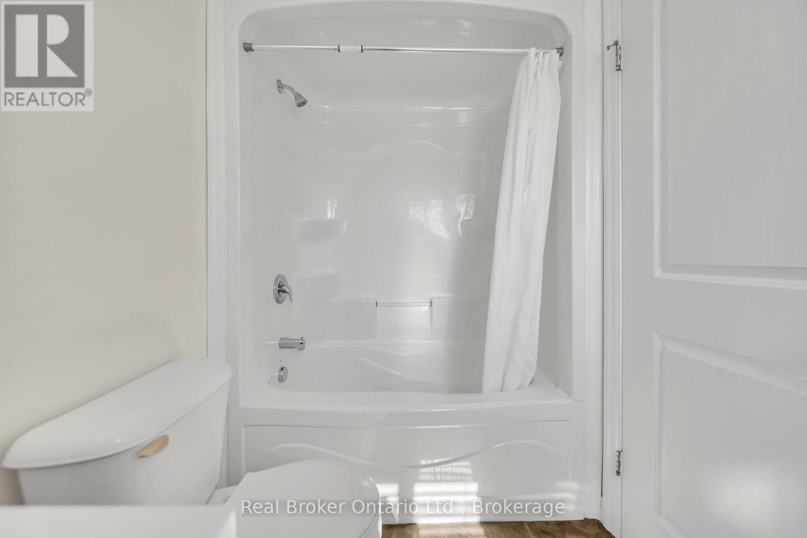 433 Twinleaf Street, Waterloo, Ontario  N2V 0B5 - Photo 36 - X13003950