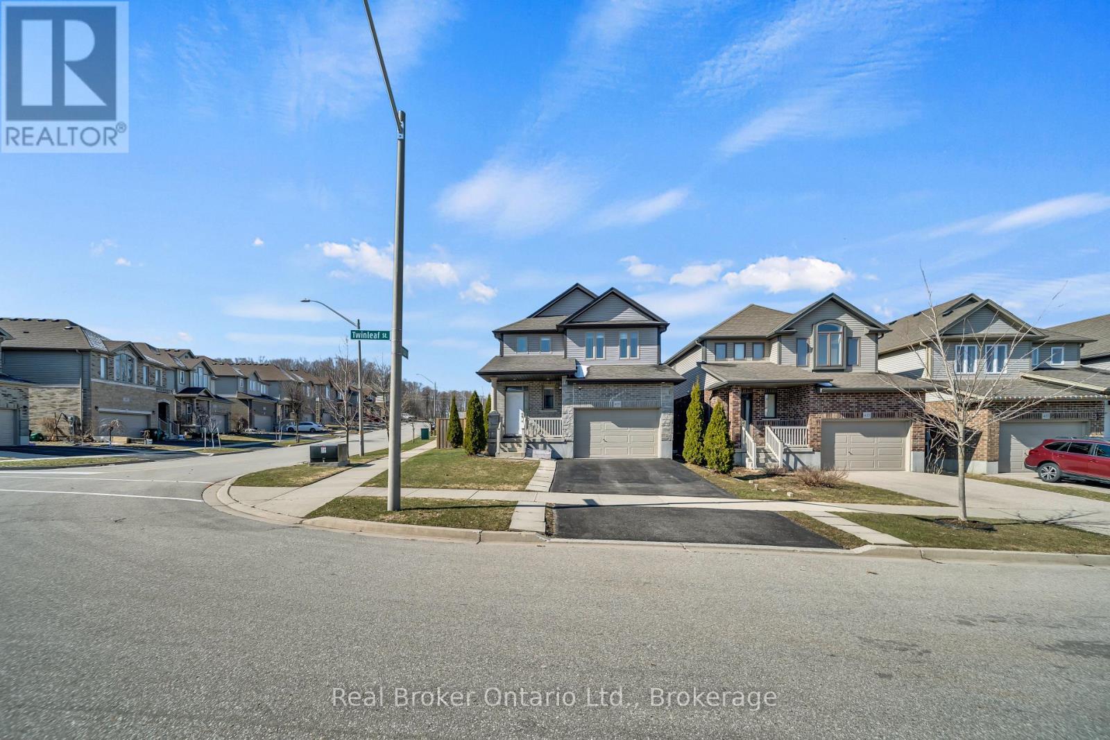 433 Twinleaf Street, Waterloo, Ontario  N2V 0B5 - Photo 6 - X13003950