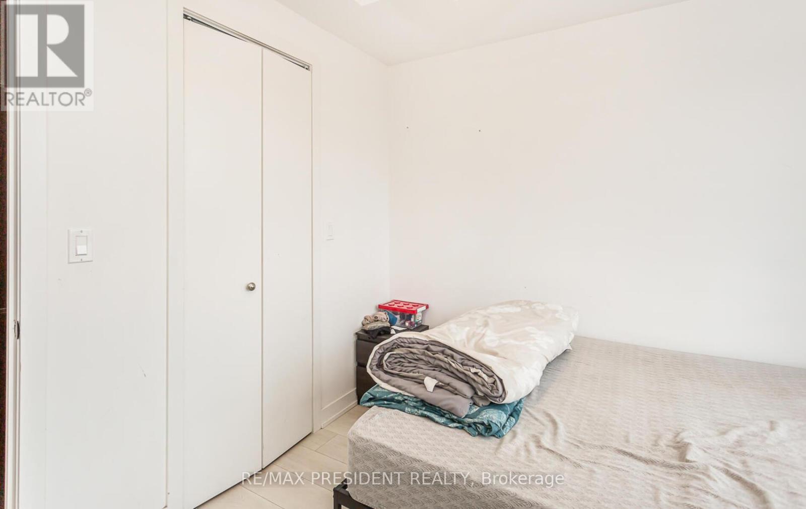 901 - 50 Bruyeres Mews, Toronto, Ontario  M5V 0H8 - Photo 25 - C13003846