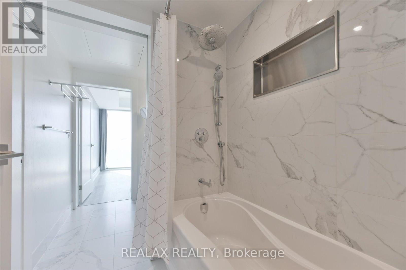 4007 - 12 York Street, Toronto, Ontario  M5J 0A9 - Photo 18 - C13003866