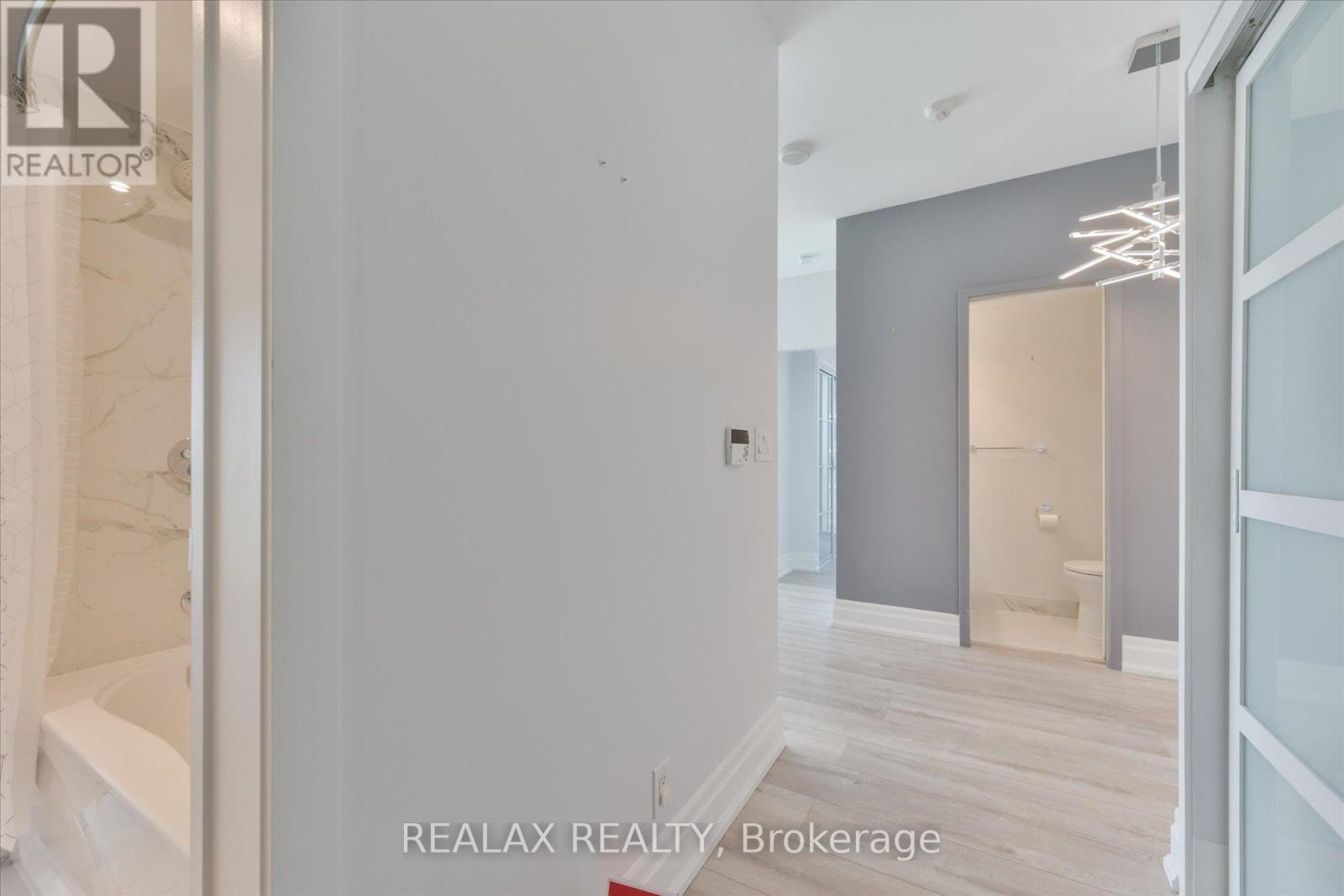 4007 - 12 York Street, Toronto, Ontario  M5J 0A9 - Photo 3 - C13003866