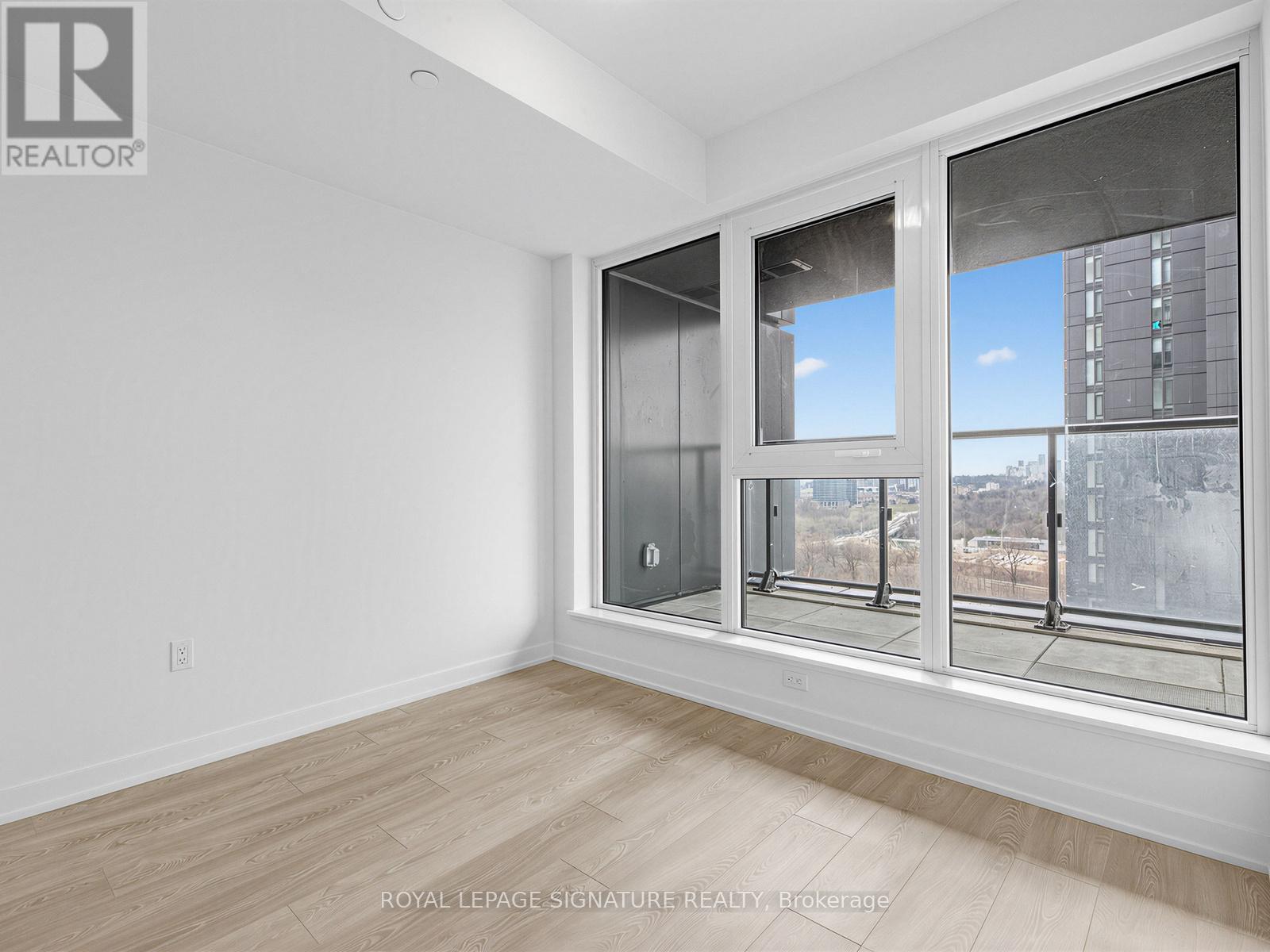 1401 - 5 Quarrington Lane, Toronto, Ontario  M3C 0S5 - Photo 15 - C13003938