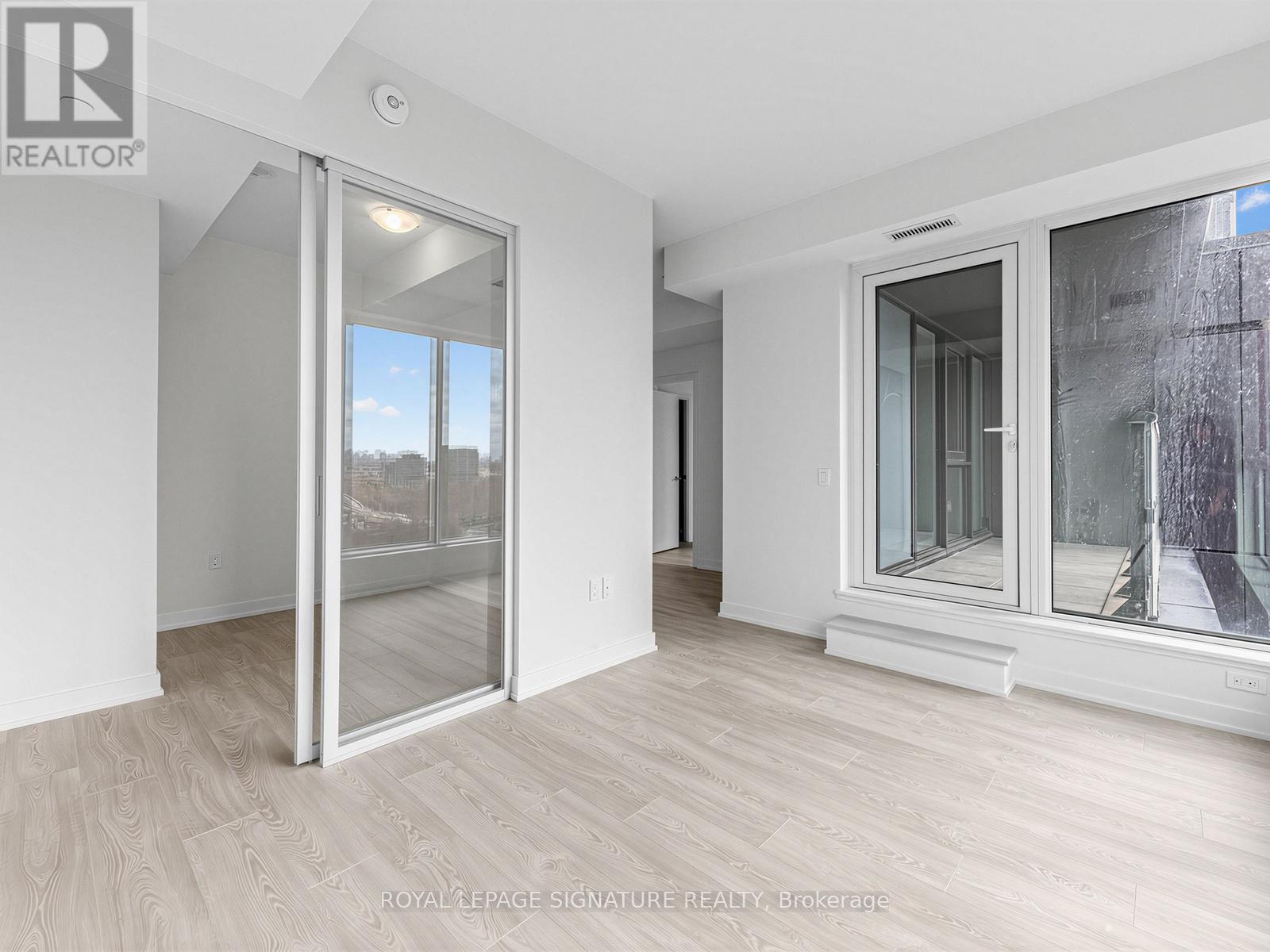 1401 - 5 Quarrington Lane, Toronto, Ontario  M3C 0S5 - Photo 22 - C13003938