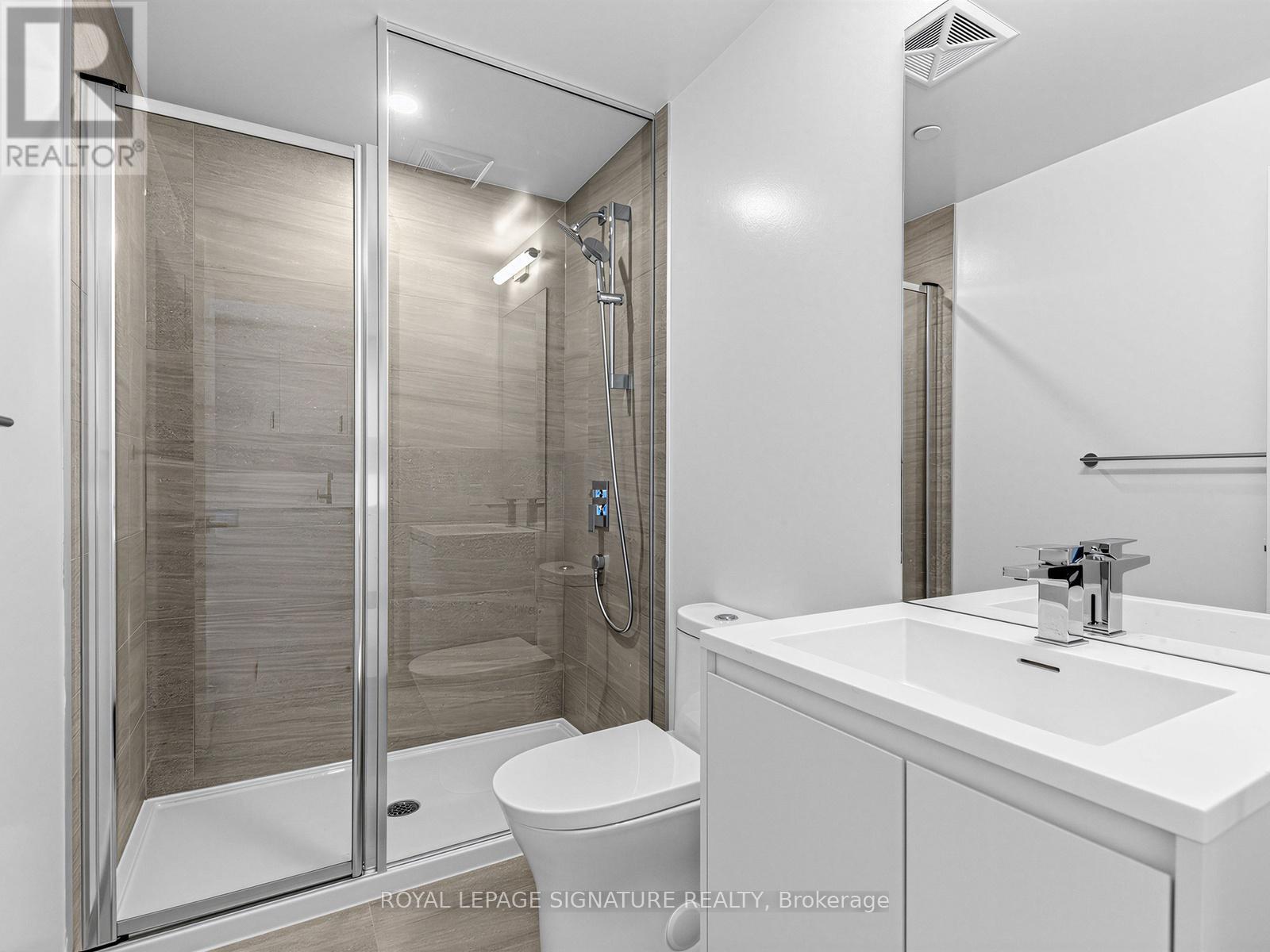 1401 - 5 Quarrington Lane, Toronto, Ontario  M3C 0S5 - Photo 9 - C13003938