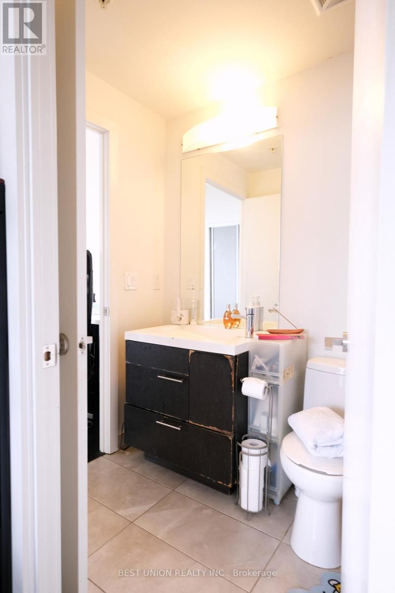 1407 - 199 Richmond Street W, Toronto, Ontario  M5V 0H4 - Photo 8 - C13003958