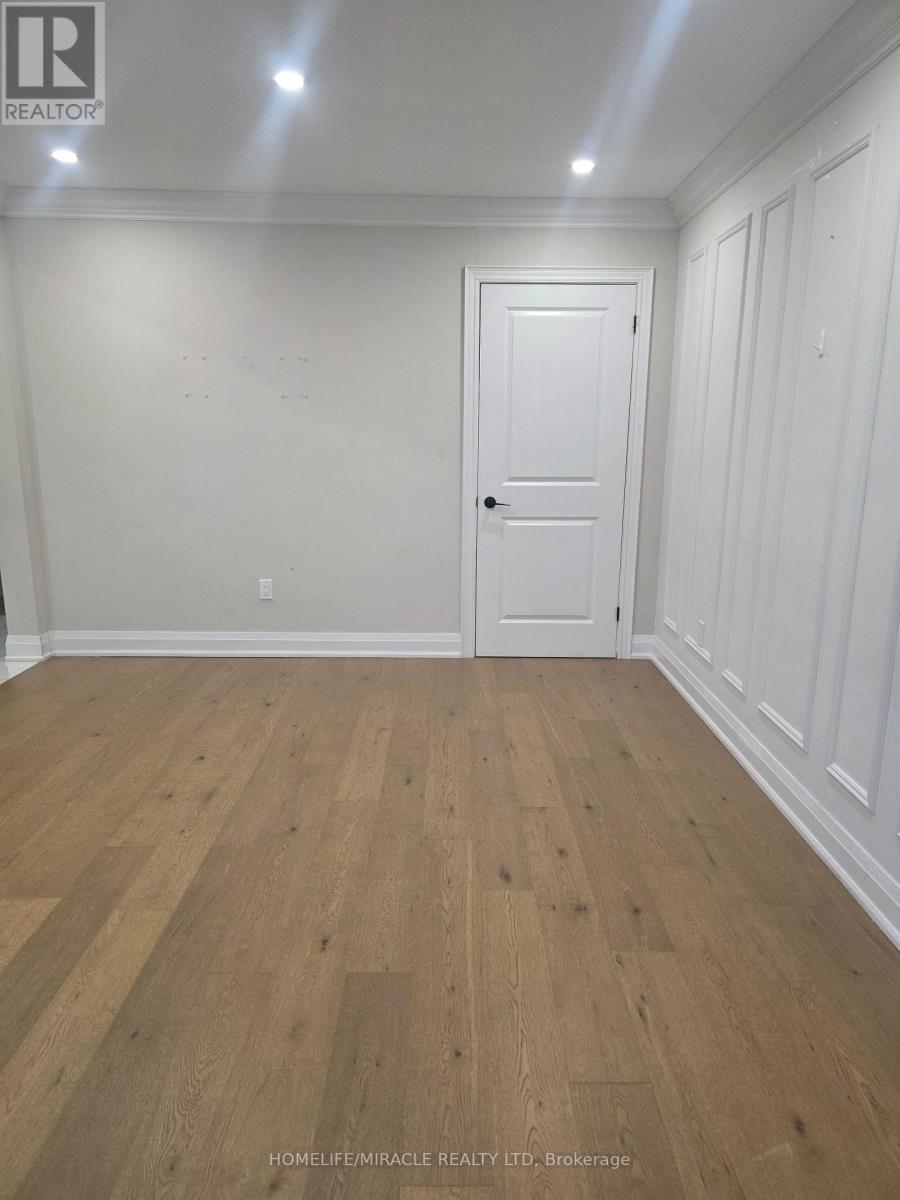 134 Keewatin Street S, Oshawa, Ontario  L1H 6Z3 - Photo 14 - E13003824