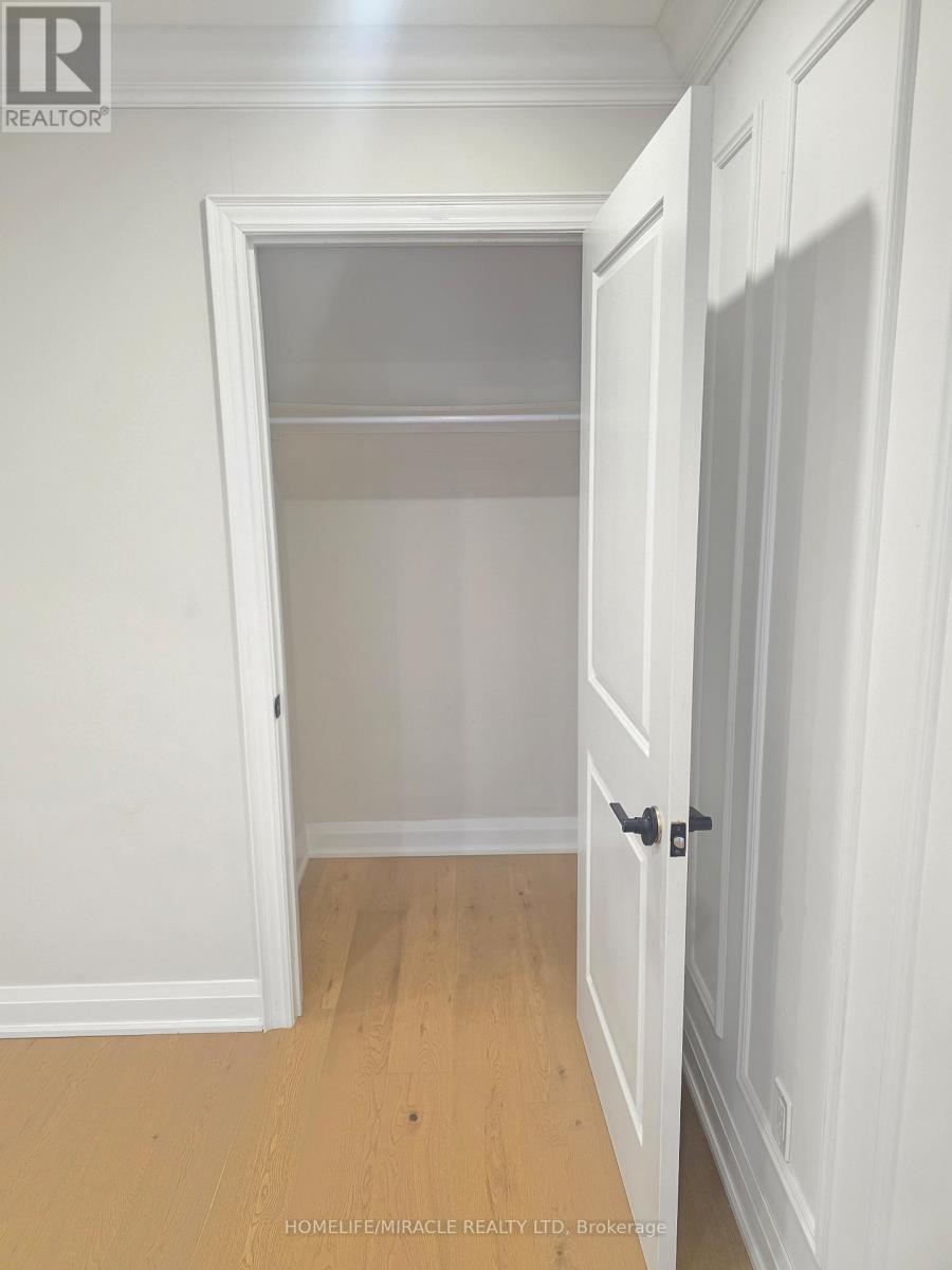 134 Keewatin Street S, Oshawa, Ontario  L1H 6Z3 - Photo 15 - E13003824