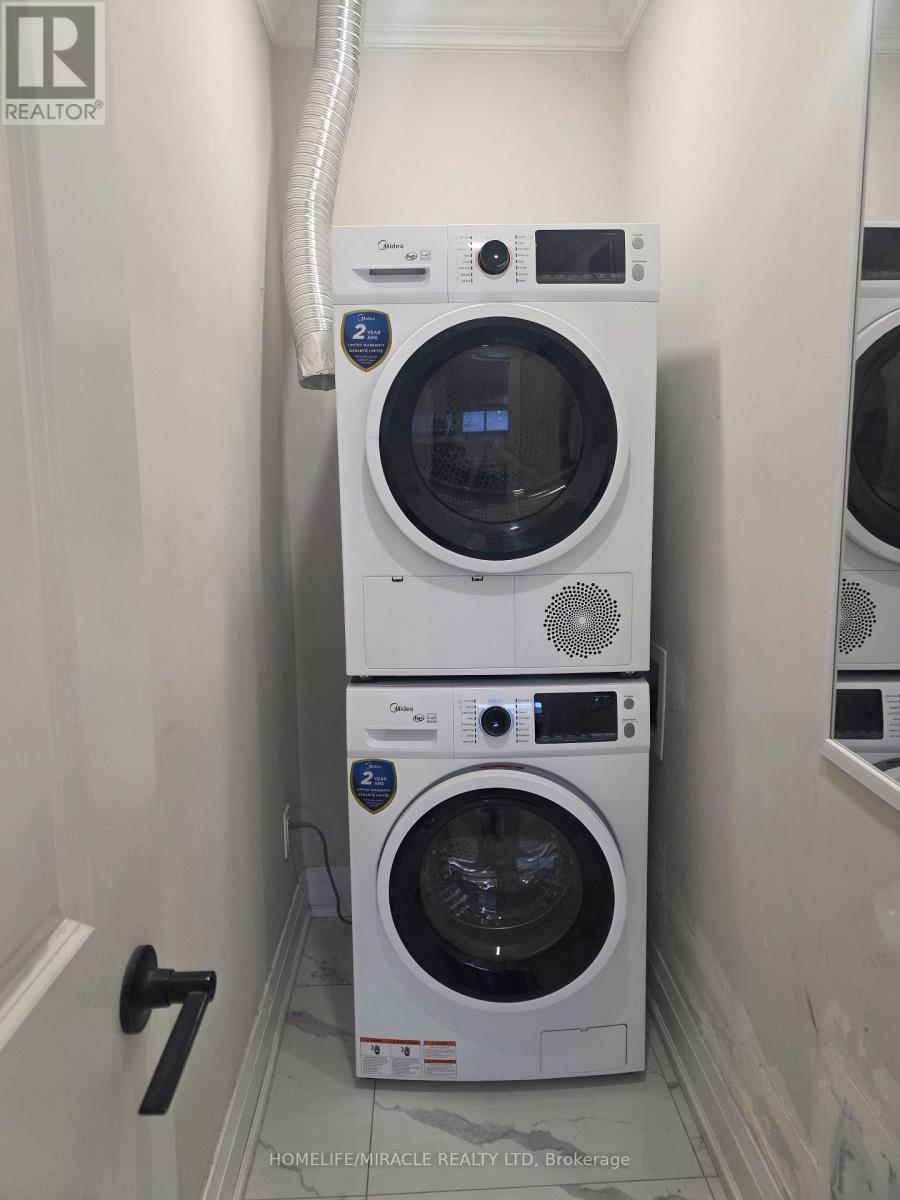 134 Keewatin Street S, Oshawa, Ontario  L1H 6Z3 - Photo 17 - E13003824