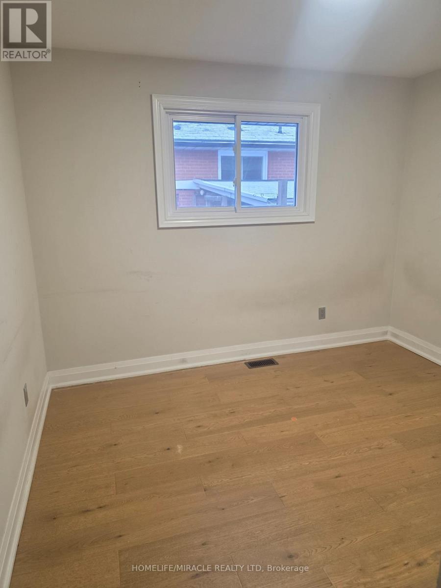 134 Keewatin Street S, Oshawa, Ontario  L1H 6Z3 - Photo 21 - E13003824