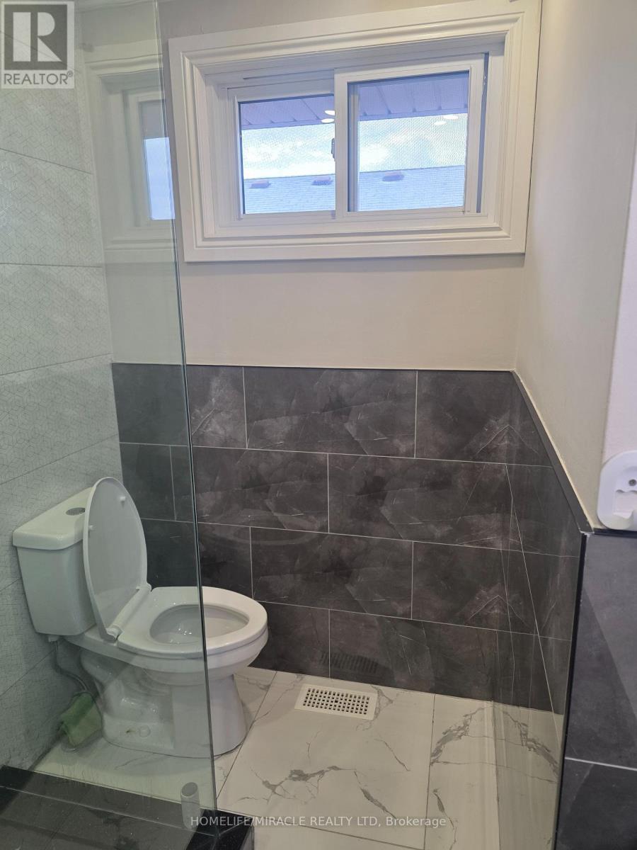 134 Keewatin Street S, Oshawa, Ontario  L1H 6Z3 - Photo 25 - E13003824