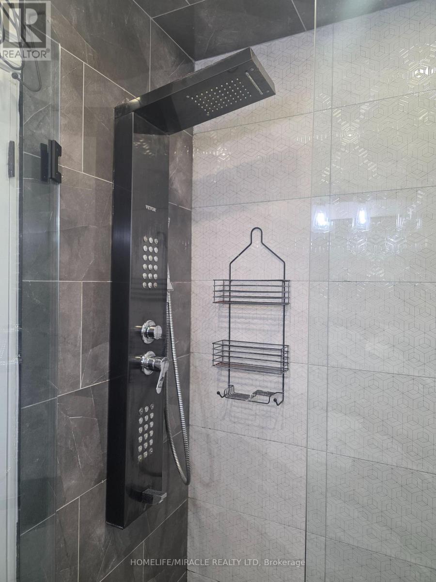 134 Keewatin Street S, Oshawa, Ontario  L1H 6Z3 - Photo 26 - E13003824