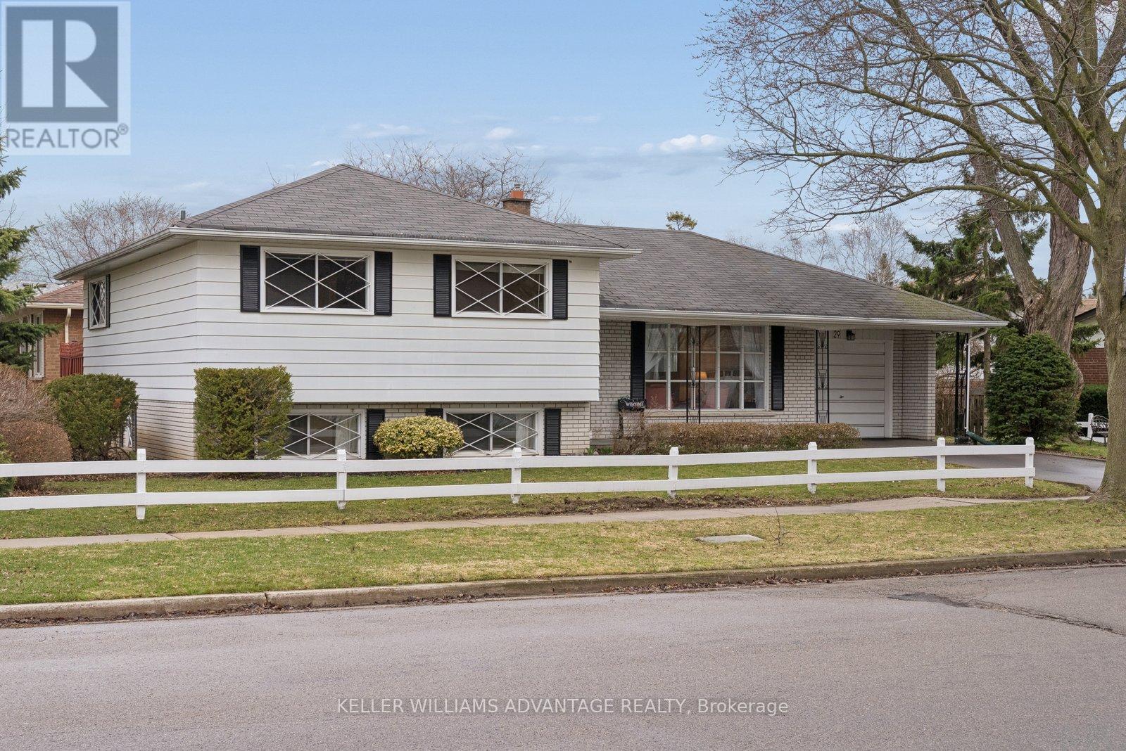 29 PAULANDER AVENUE, Toronto, Ontario