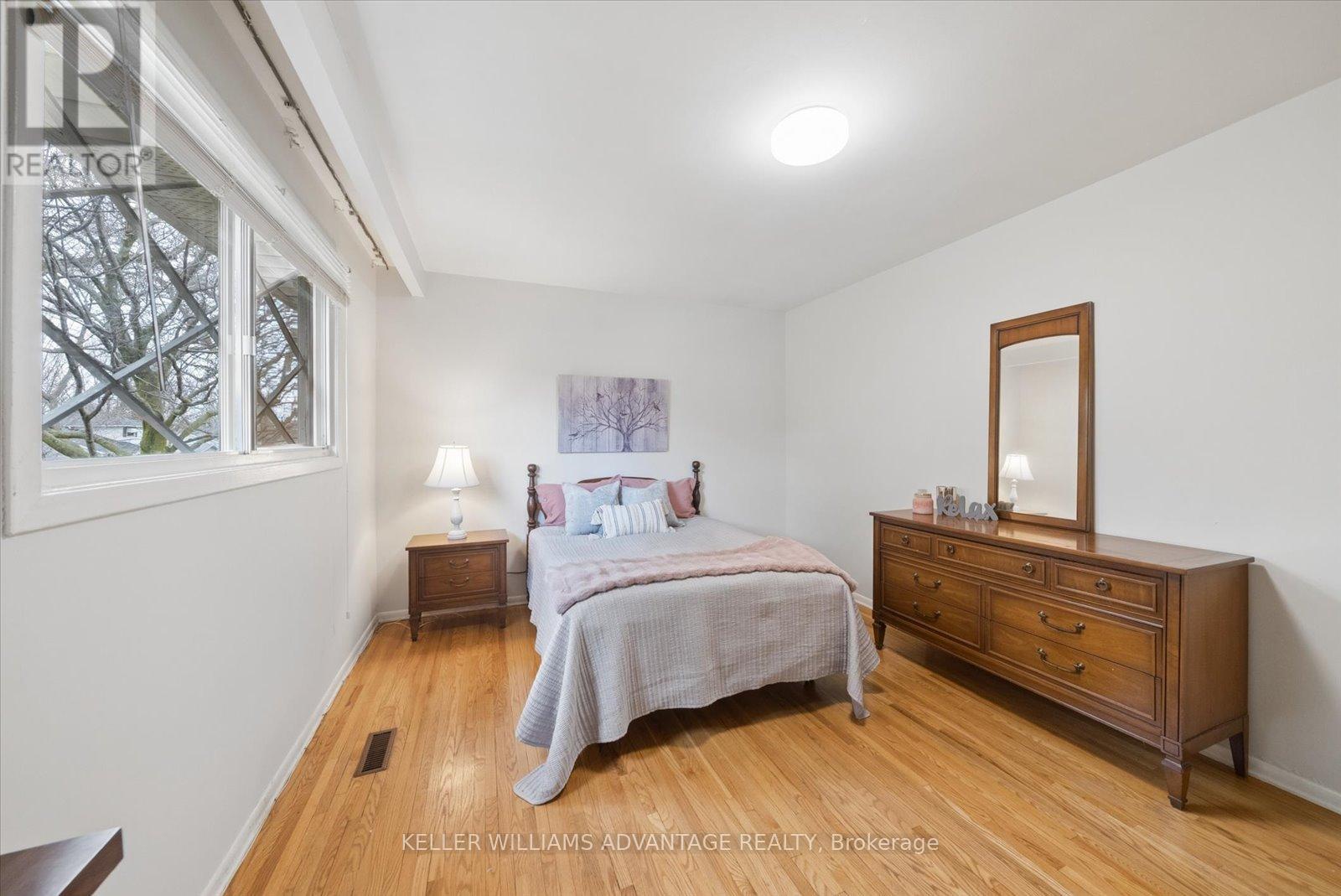 29 Paulander Avenue, Toronto, Ontario  M1C 1W5 - Photo 15 - E13003980