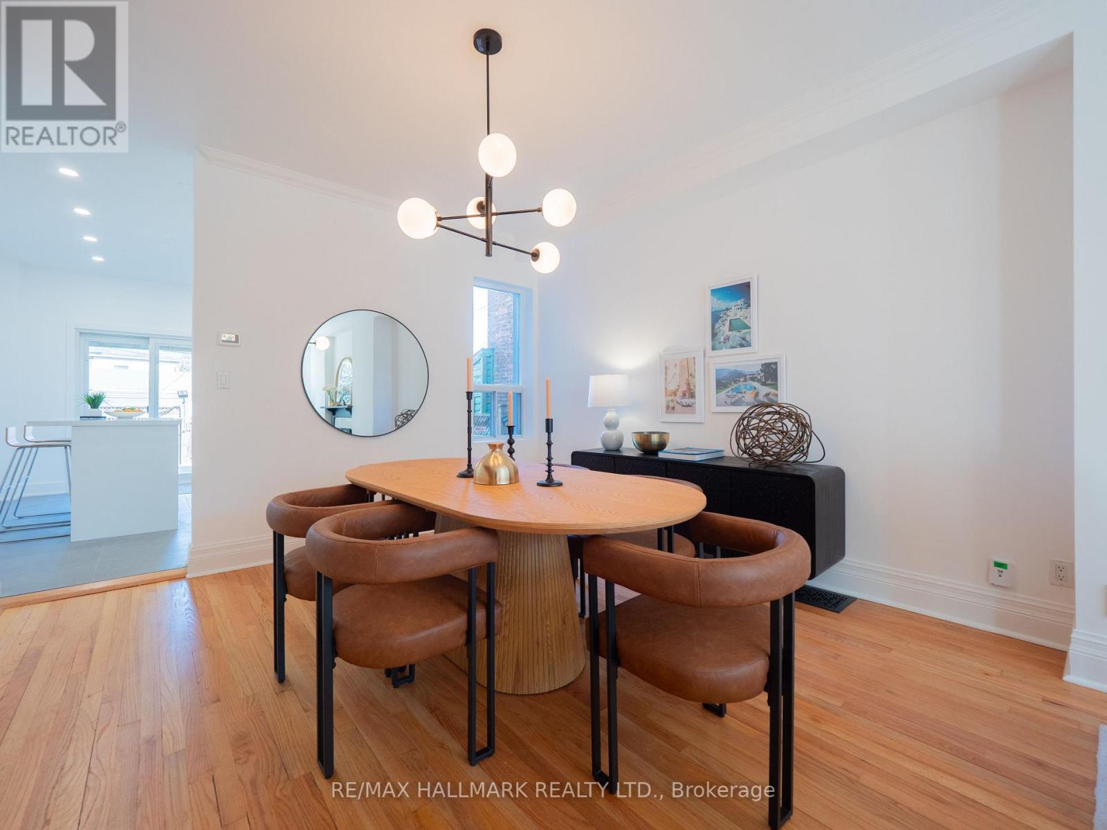 26 Sparkhall Avenue, Toronto, Ontario  M4K 1G5 - Photo 13 - E13004030