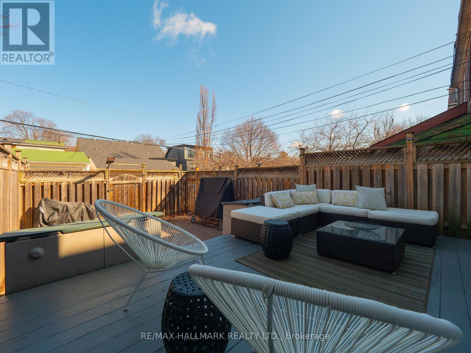 26 Sparkhall Avenue, Toronto, Ontario  M4K 1G5 - Photo 45 - E13004030