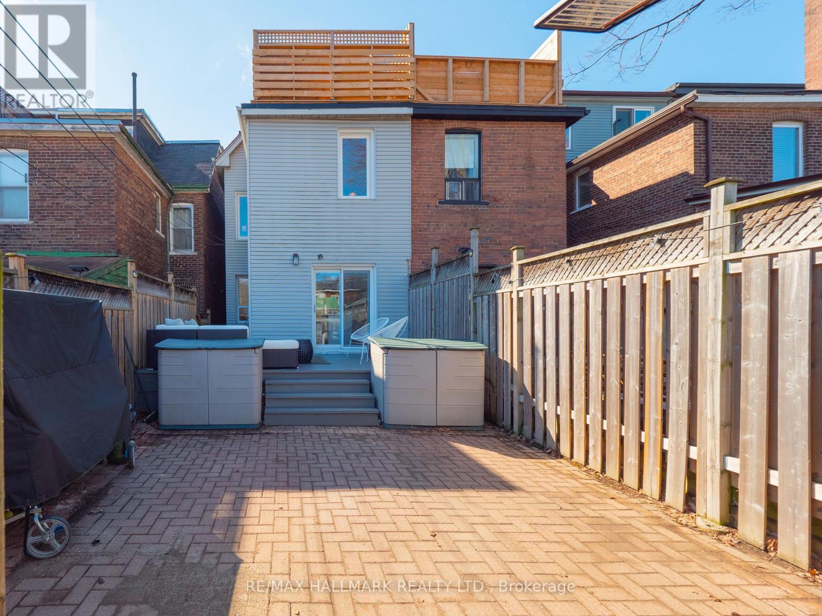 26 Sparkhall Avenue, Toronto, Ontario  M4K 1G5 - Photo 48 - E13004030