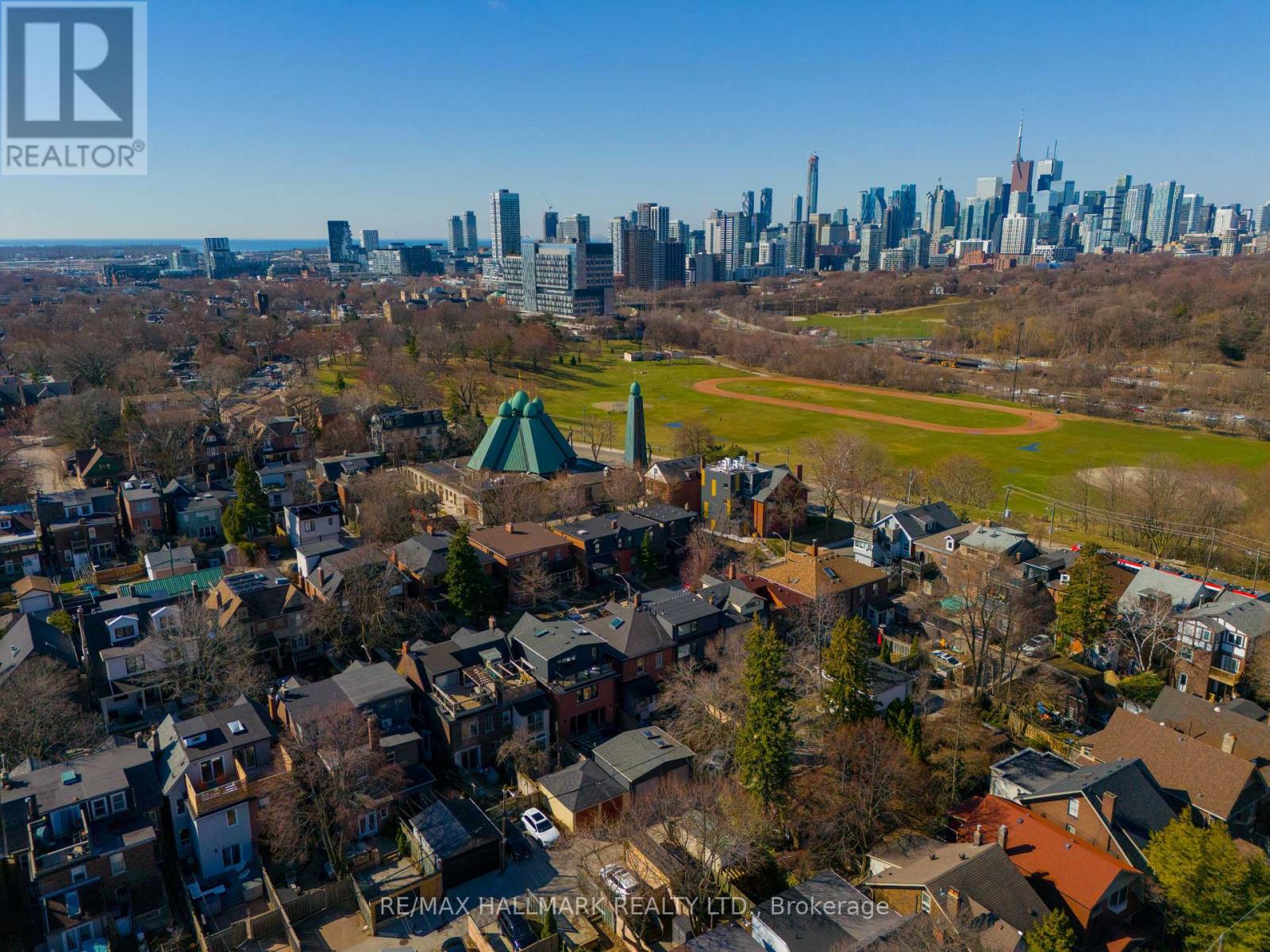 26 Sparkhall Avenue, Toronto, Ontario  M4K 1G5 - Photo 49 - E13004030