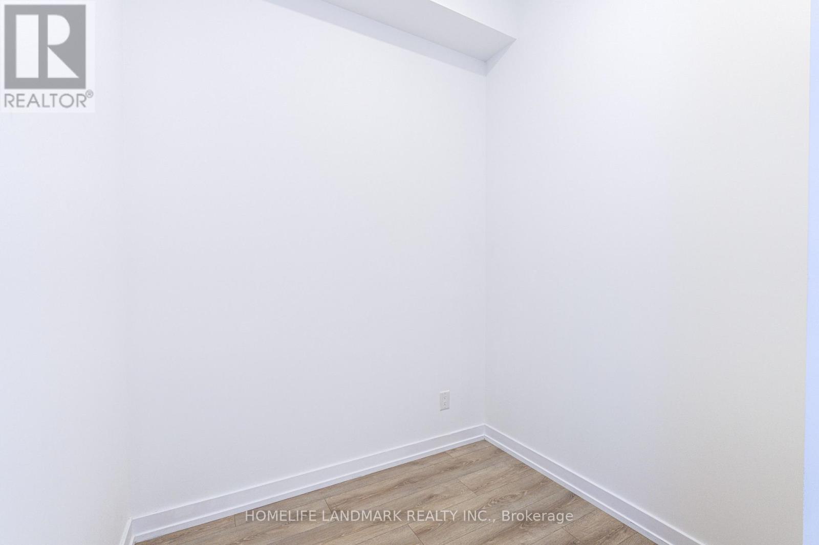 310 - 500 Dupont Street, Toronto, Ontario  M6G 1Y7 - Photo 19 - C12989934