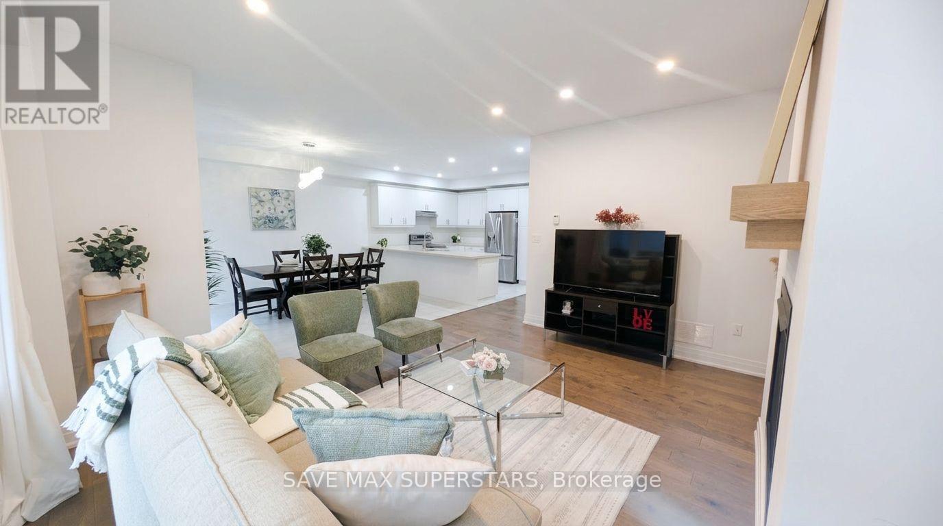 20 Paddington Grove, Barrie, Ontario  L9J 0J3 - Photo 20 - S13003304