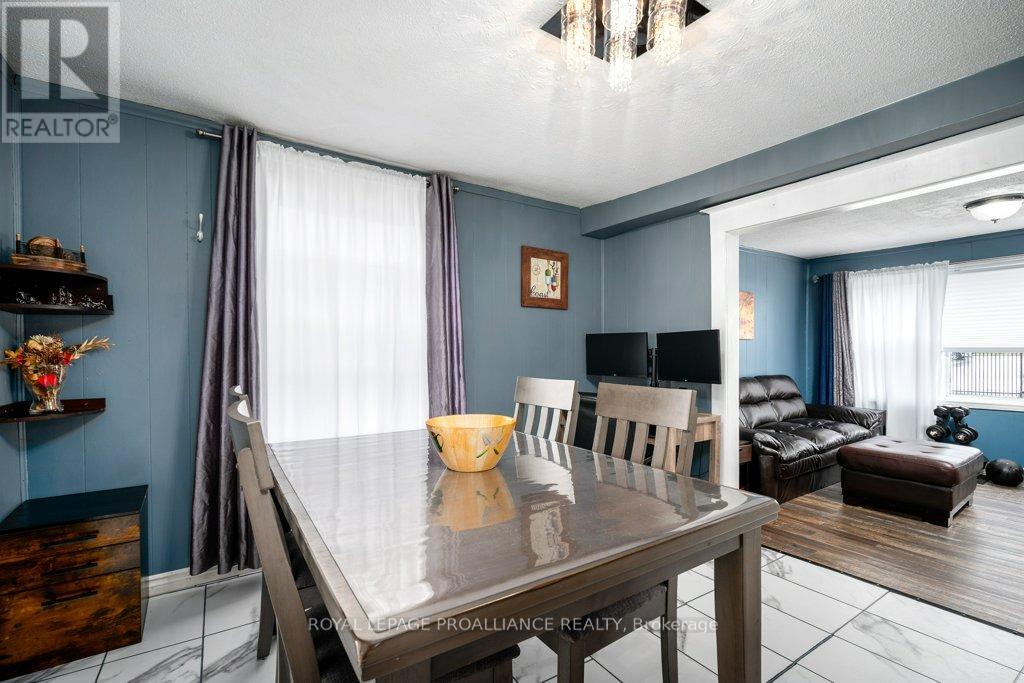 17 Meyers Street, Quinte West, Ontario  K8V 1W5 - Photo 14 - X13003560