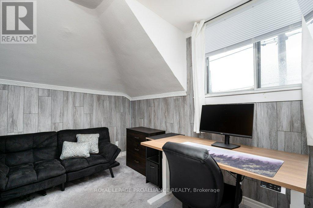 17 Meyers Street, Quinte West, Ontario  K8V 1W5 - Photo 25 - X13003560