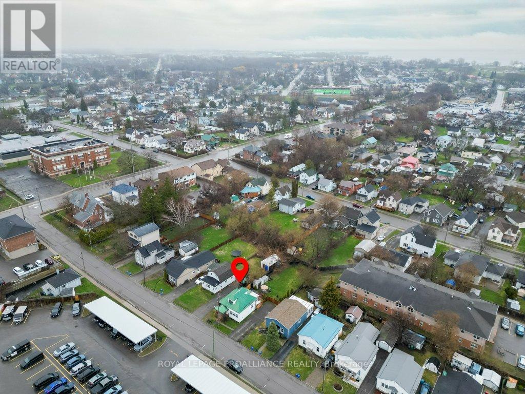 17 Meyers Street, Quinte West, Ontario  K8V 1W5 - Photo 40 - X13003560