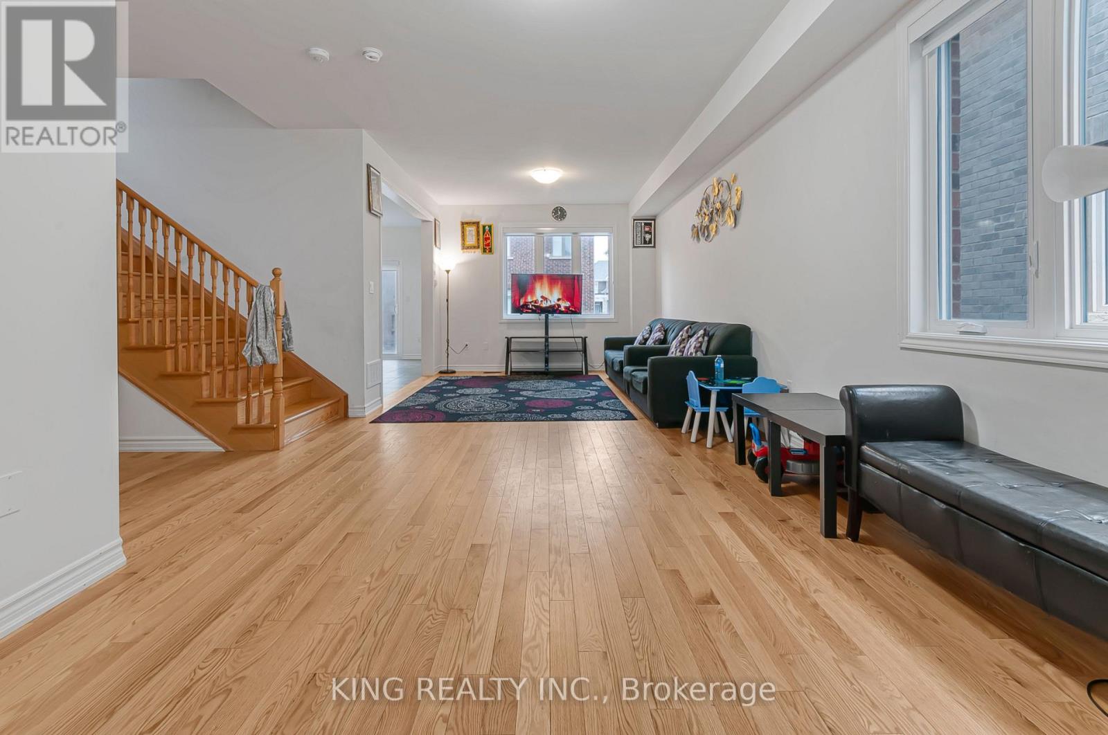 65 English Drive E, New Tecumseth (Beeton), Ontario  L0G 1A0 - Photo 7 - N13003792